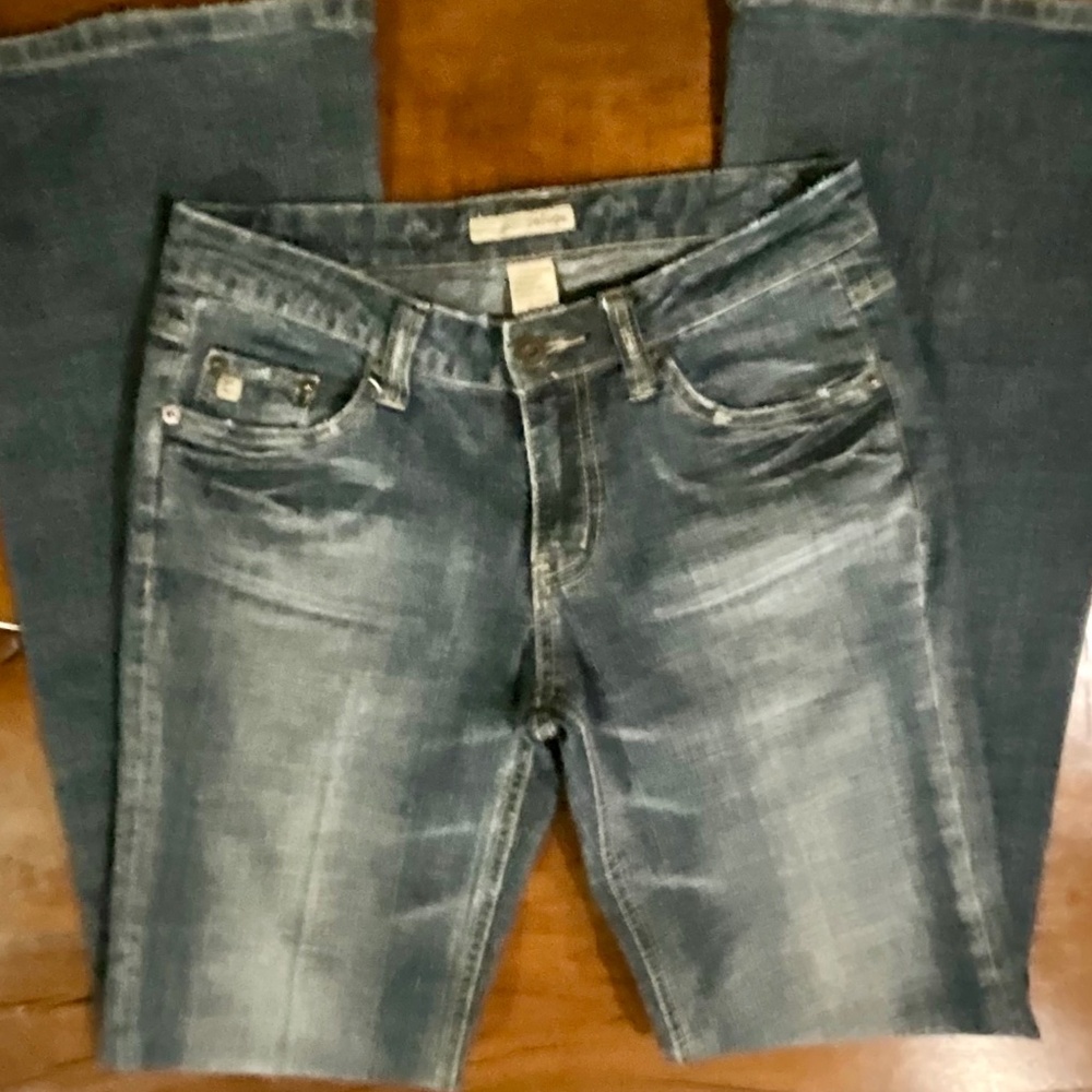 Refuge Women’s Distressed Bootcut Jeans Sz 7